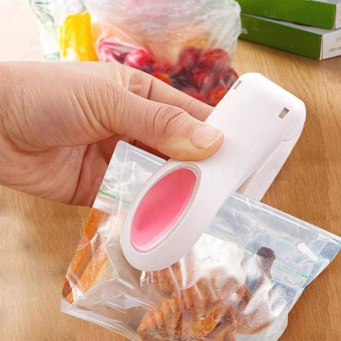 ManiaMart Snap-Seal Technology — Keep Every Snack Fresh & Crisp